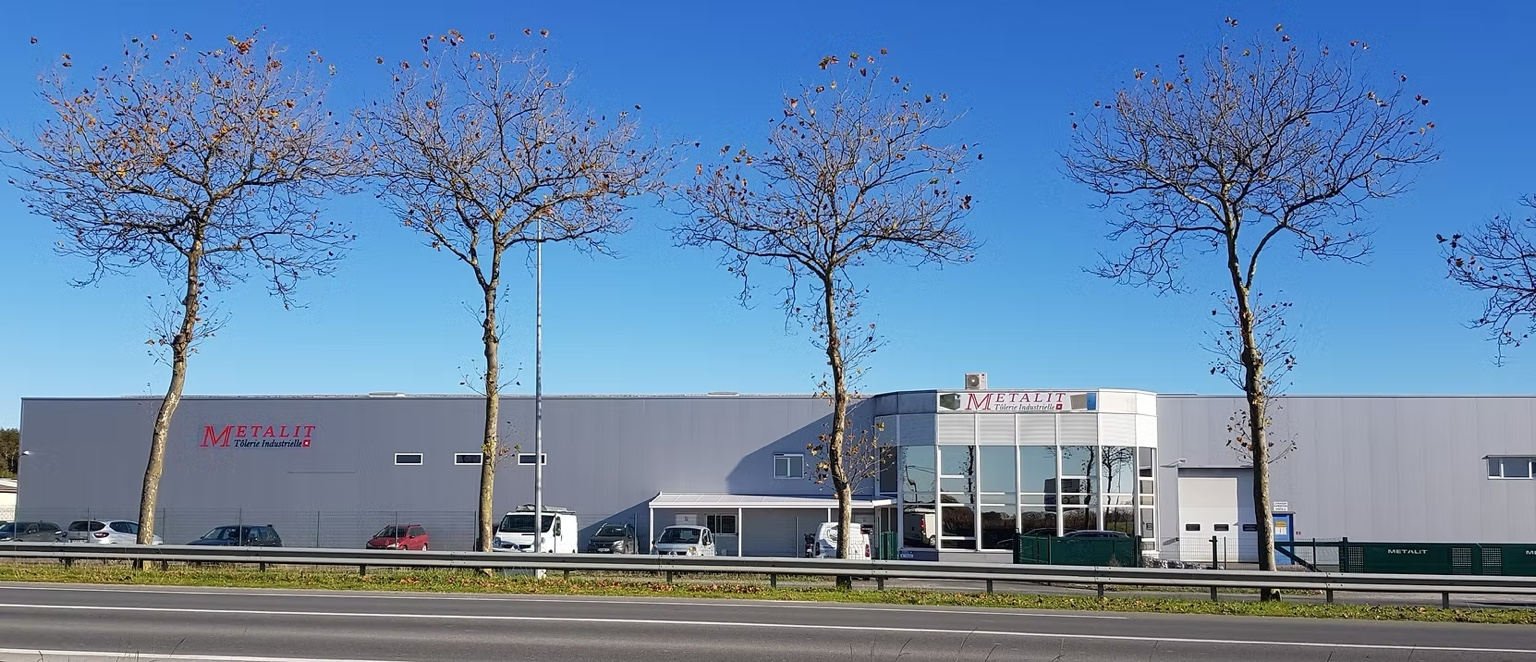 Usine Metalit à Mirambeau
